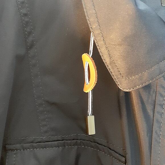 Talbots Rain Jacket Midnight Blue Size 2X Lots of Pockets Hood EUC - Picture 6 of 10